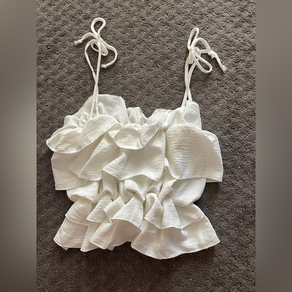 Cute White Top!